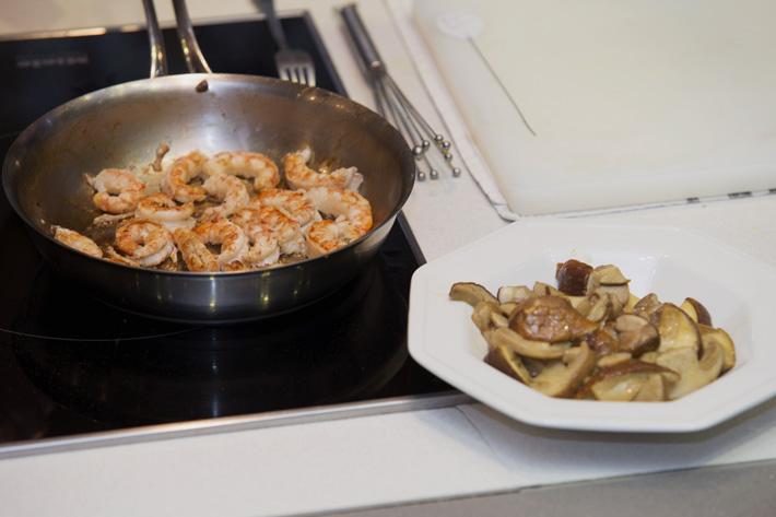 ENSALADA DE LANGOSTINOS SALTEAR Y CONFITAR